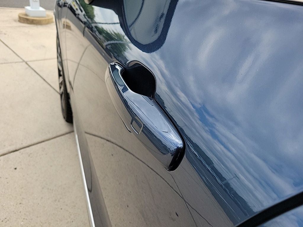 2023 Volvo XC60 Recharge Plug-In Hybrid Ultimate