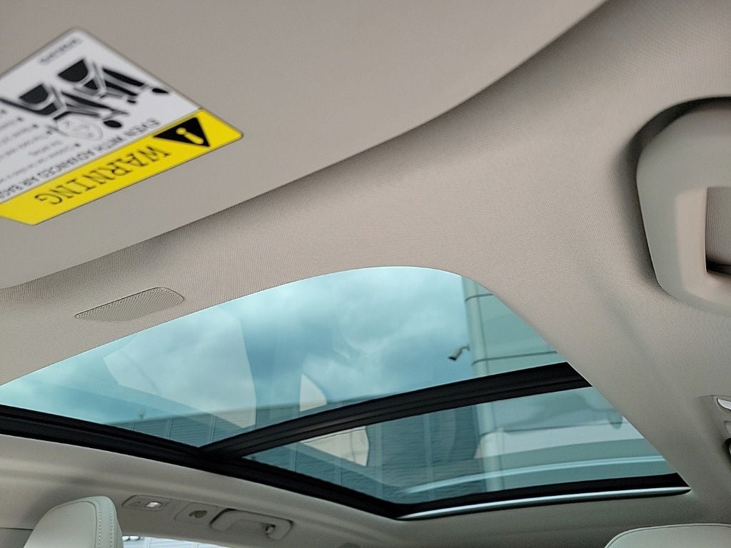2023 Volvo XC60 Recharge Plug-In Hybrid Ultimate