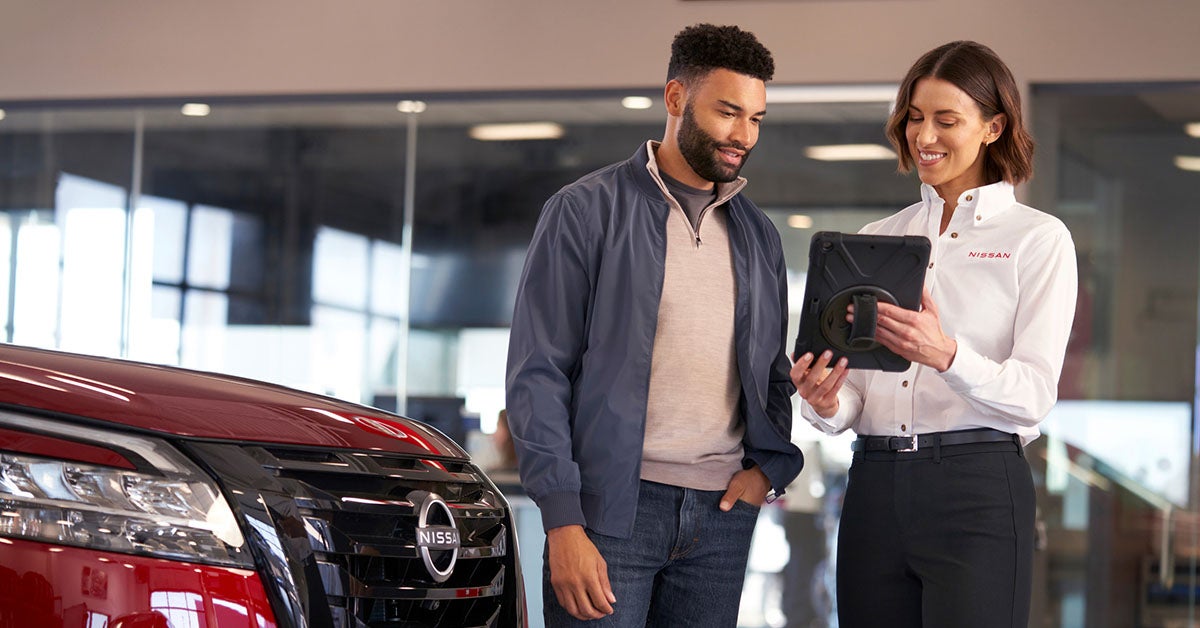 Customer speaking to dealer about Nissan end of lease options